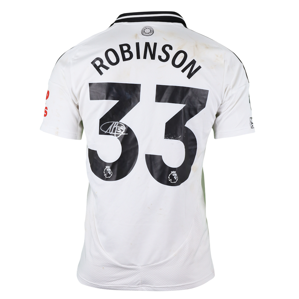 Antonee Robinson Fulham shirt