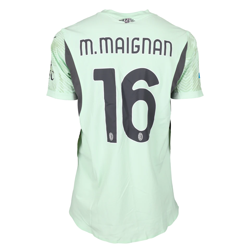 Mike Maignan #12
