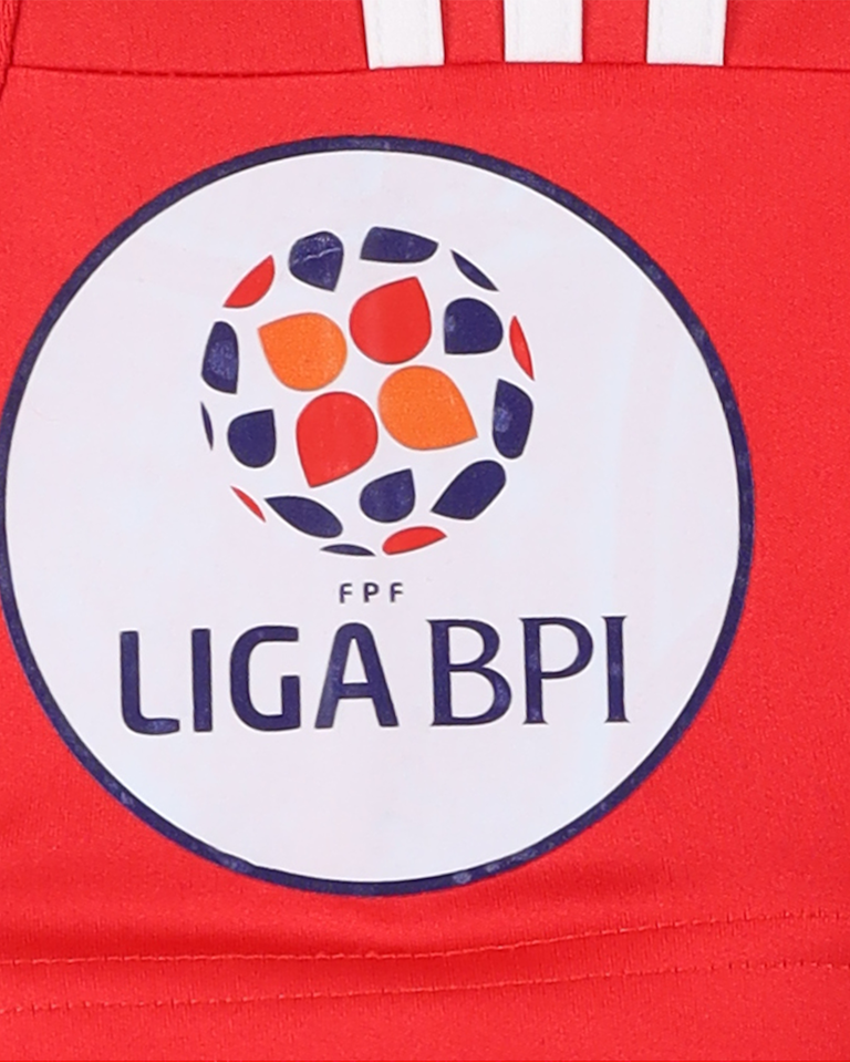 Lara Nogueira Martins SL Benfica W shirt