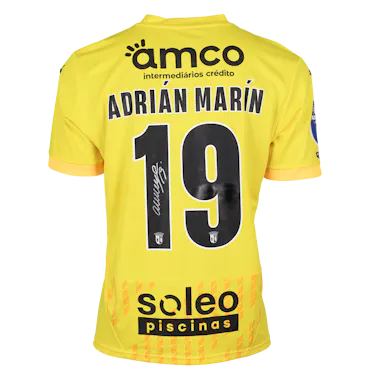 SC Braga 팀의 Adrián Marín Gómez 셔츠