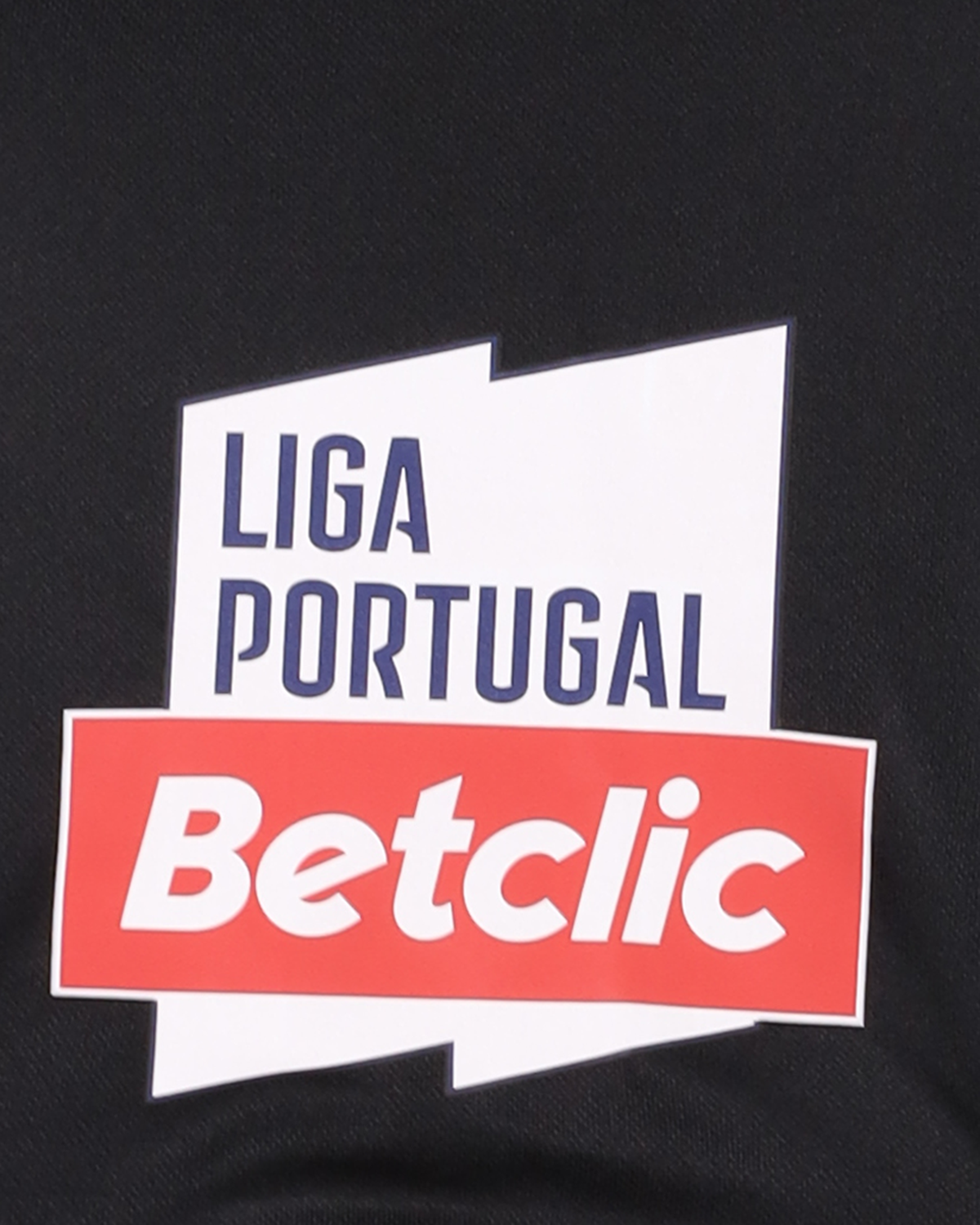 Zeno Debast Sporting CP shirt