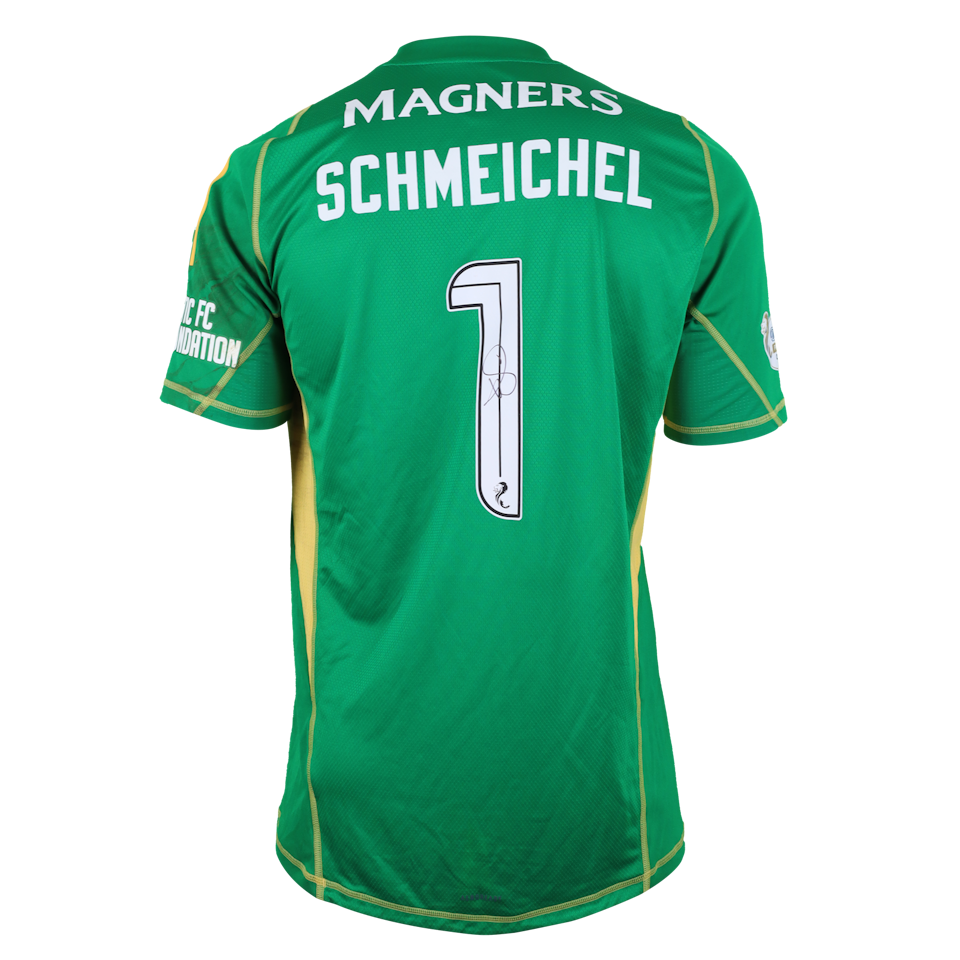 Kasper Schmeichel Celtic shirt