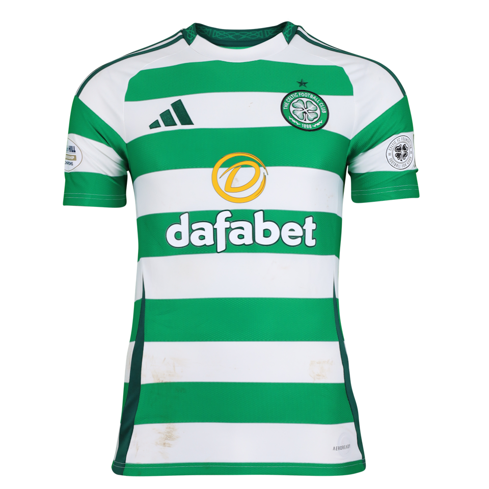 Alistair Johnston Celtic shirt