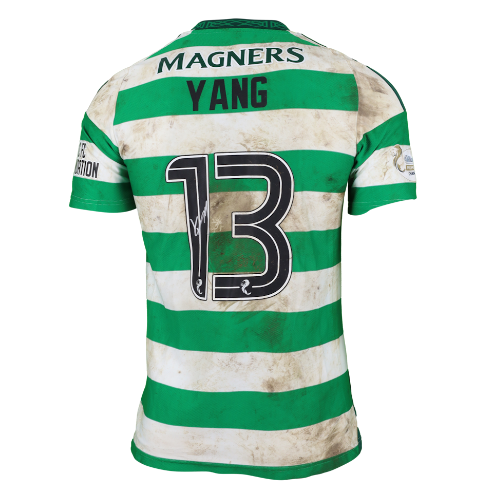 Hyun-Jun Yang Celtic shirt