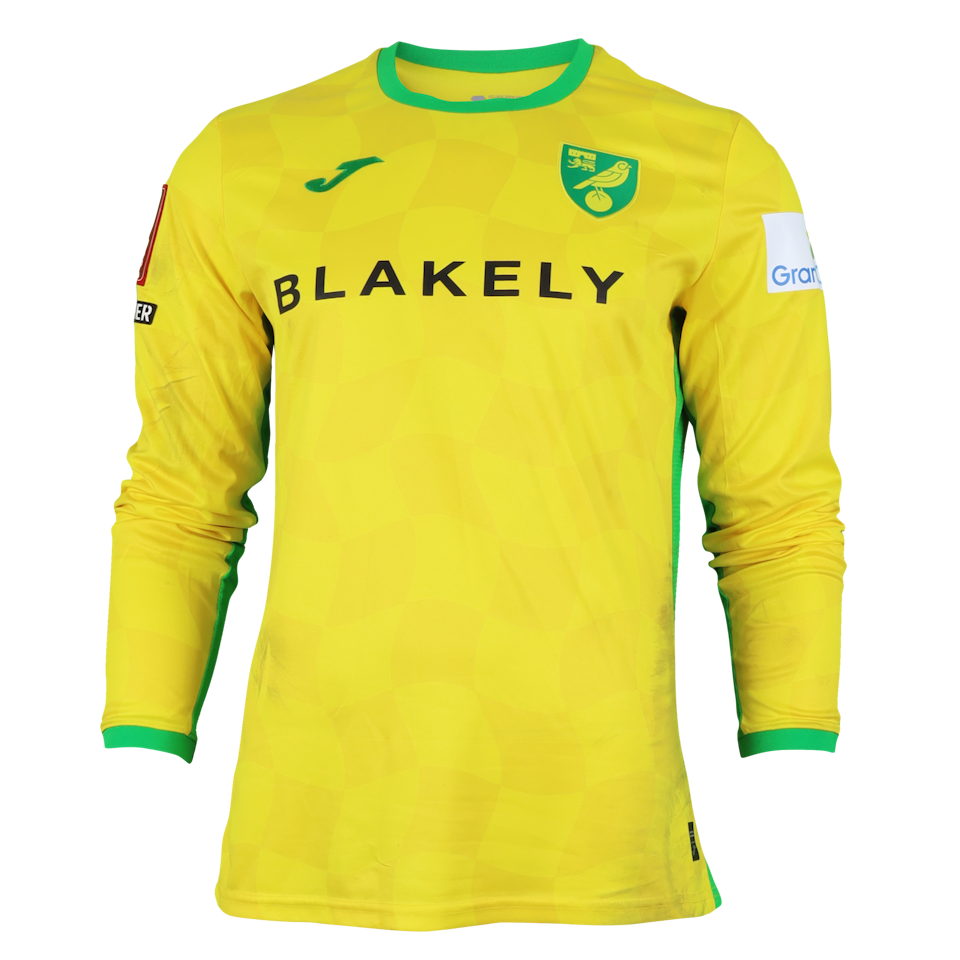 Callum Doyle Norwich City shirt