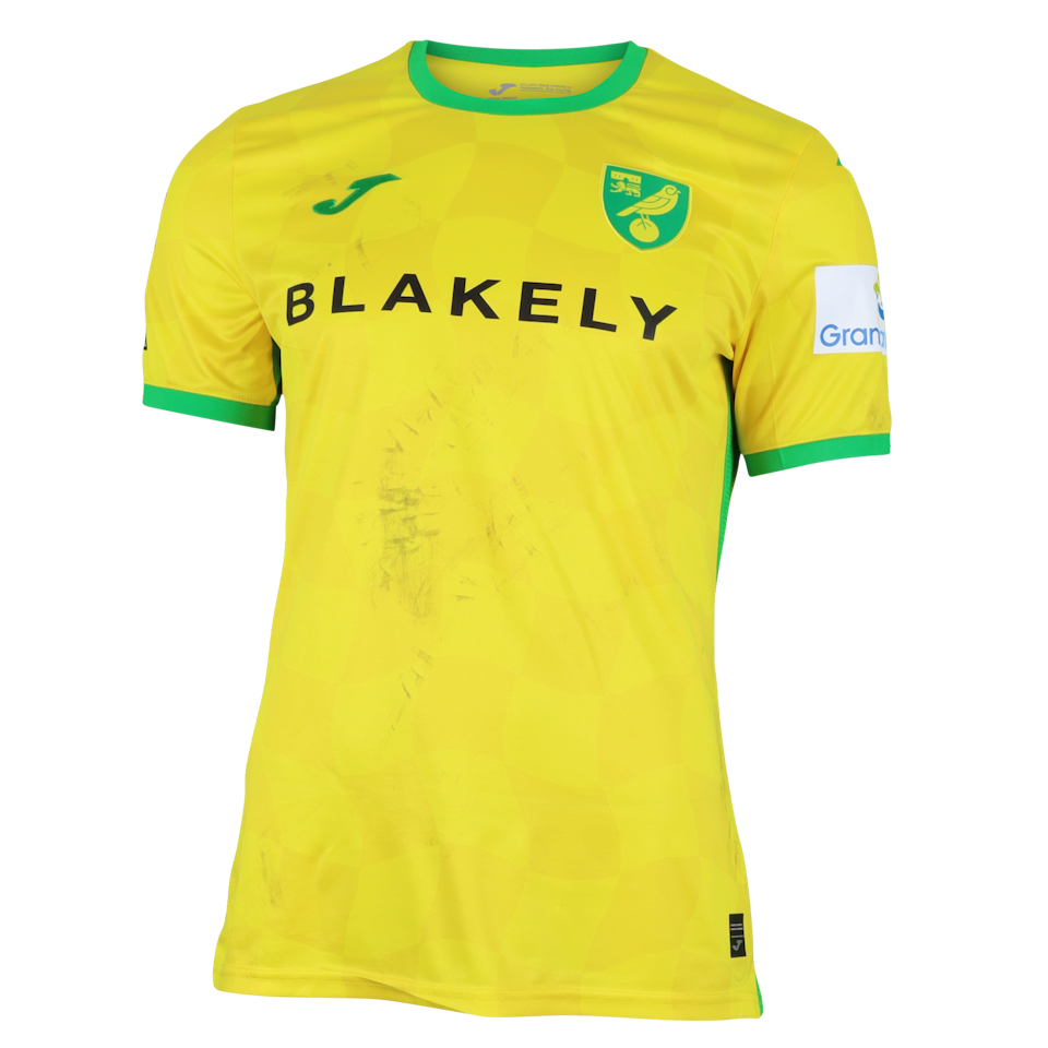Benjamin Chrisene Norwich City shirt
