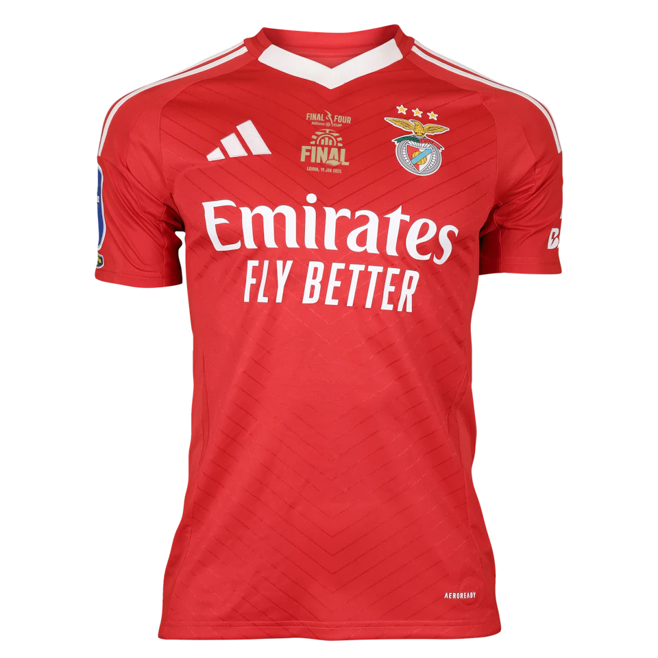 来自SL Benfica的Andreas Schjelderup球衣