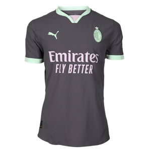 Yunus Musah AC Milan shirt