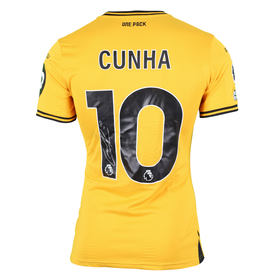 Matheus Santos Carneiro Da Cunha Wolverhampton Wanderers shirt