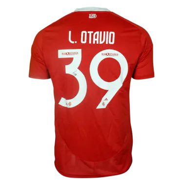 来自Internacional的Luis Otávio Costa de Aquino球衣