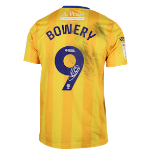 Jordan Bowery Mansfield Town jersey