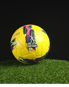 Match Scored Ball `20 - Dieu-Merci Ndembo-Michel | Vitória SC