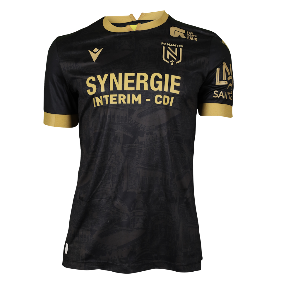 Matthis Abline FC Nantes shirt