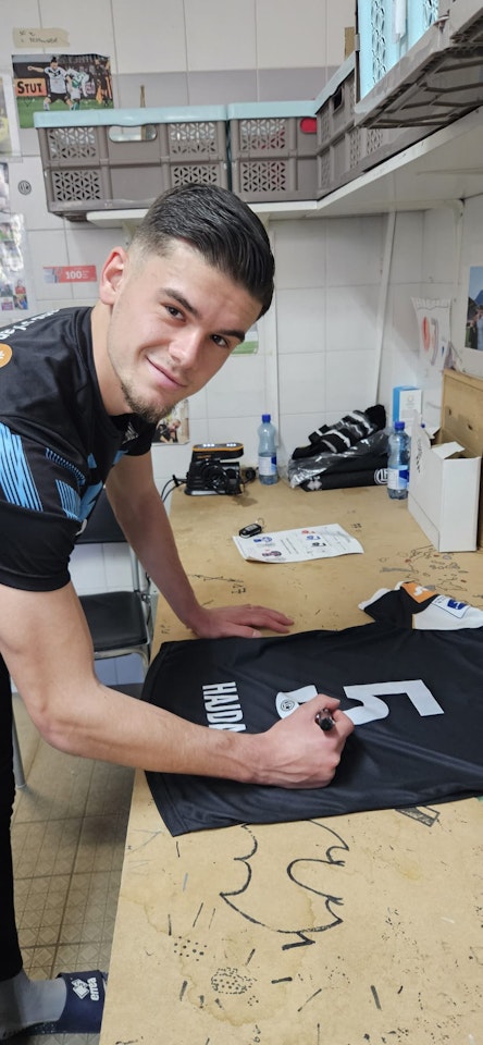 Albian Hajdari FC Lugano shirt