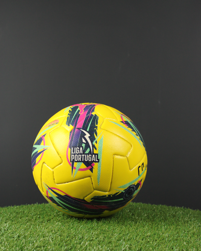 Match Scored Ball `52 - Gabriel Barbosa | UD Oliveirense