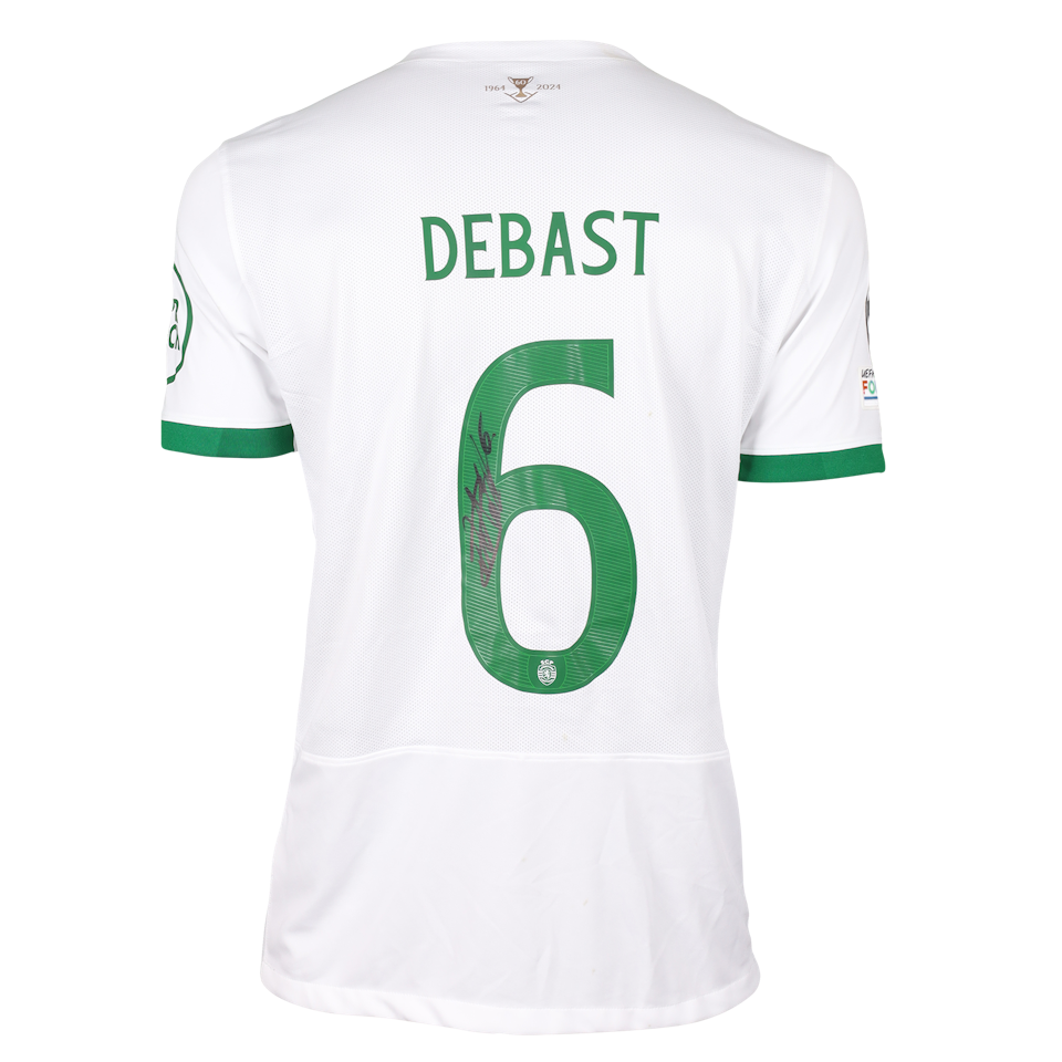 Zeno Debast Sporting CP shirt