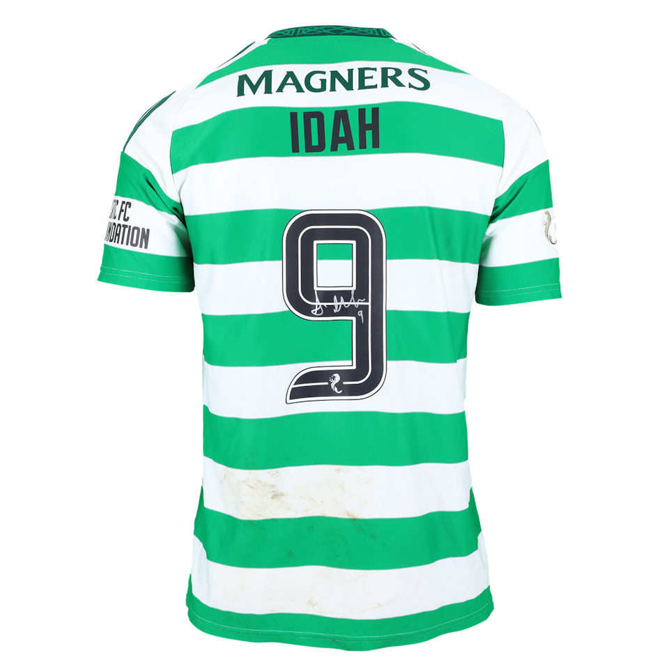 Adam Idah Celtic shirt