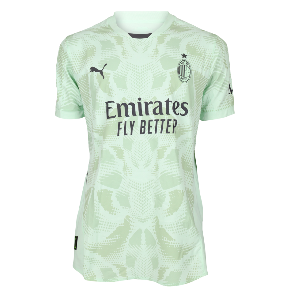 Mike Maignan AC Milan jersey