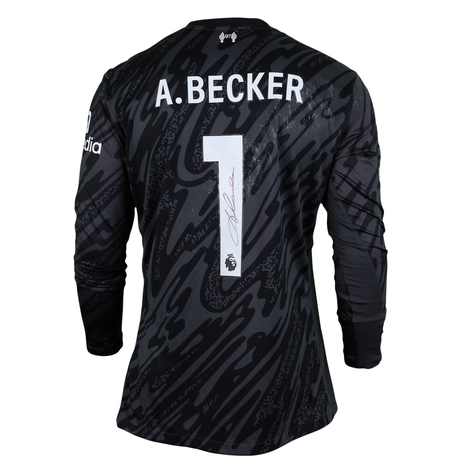Alisson Becker Liverpool forması