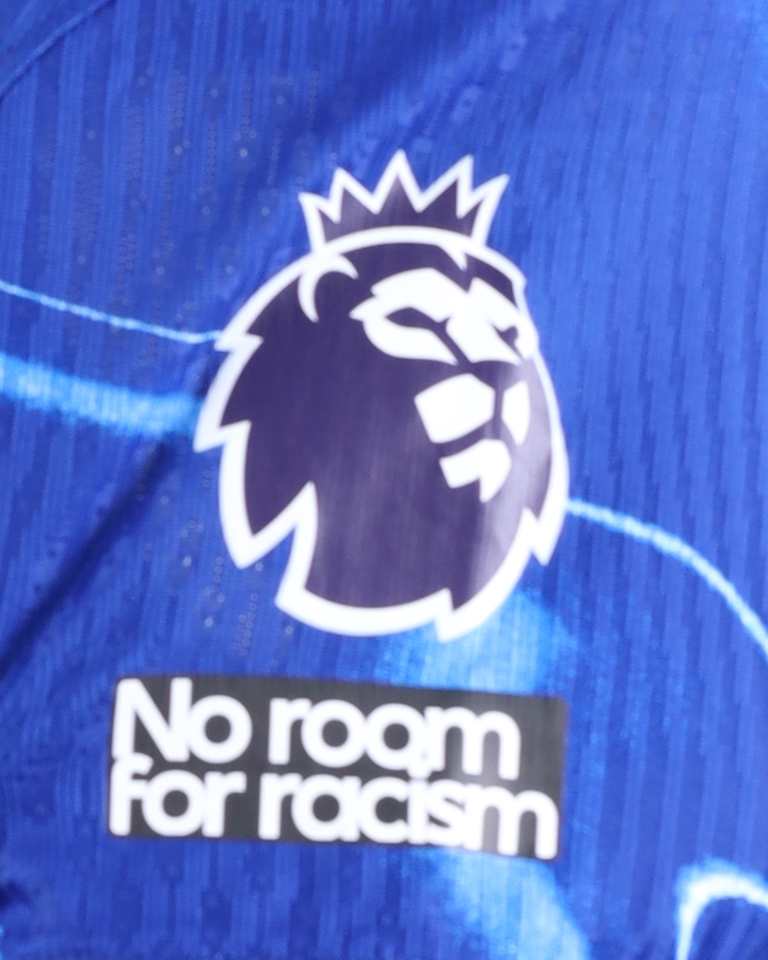 Enzo Fernández Chelsea jersey