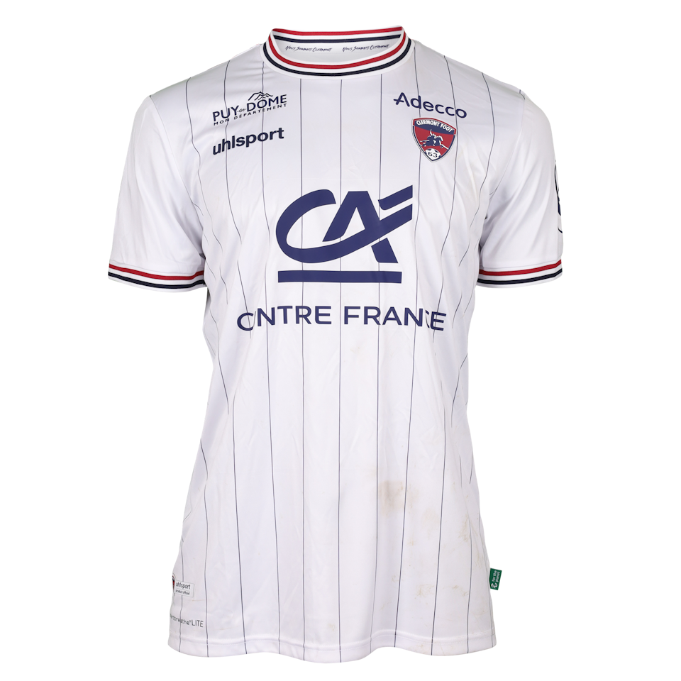 Damien Da Silva Clermont Foot 63 shirt