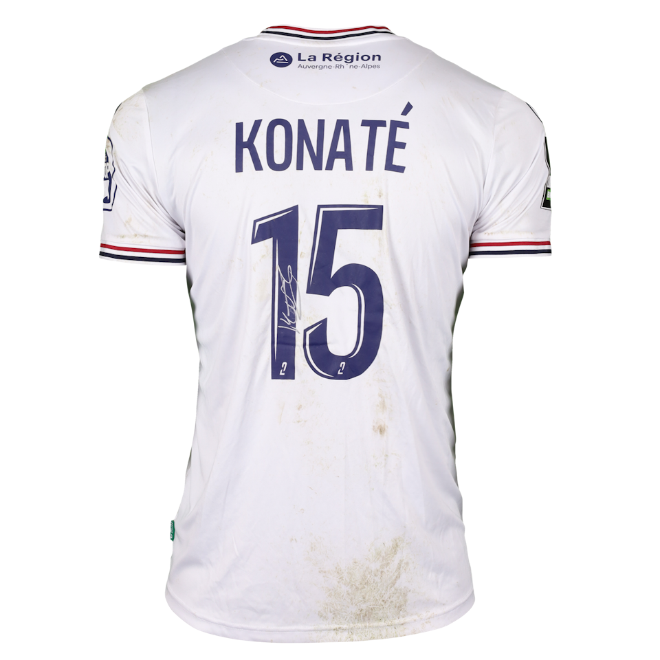 Cheick Oumar Konaté Clermont Foot 63 shirt