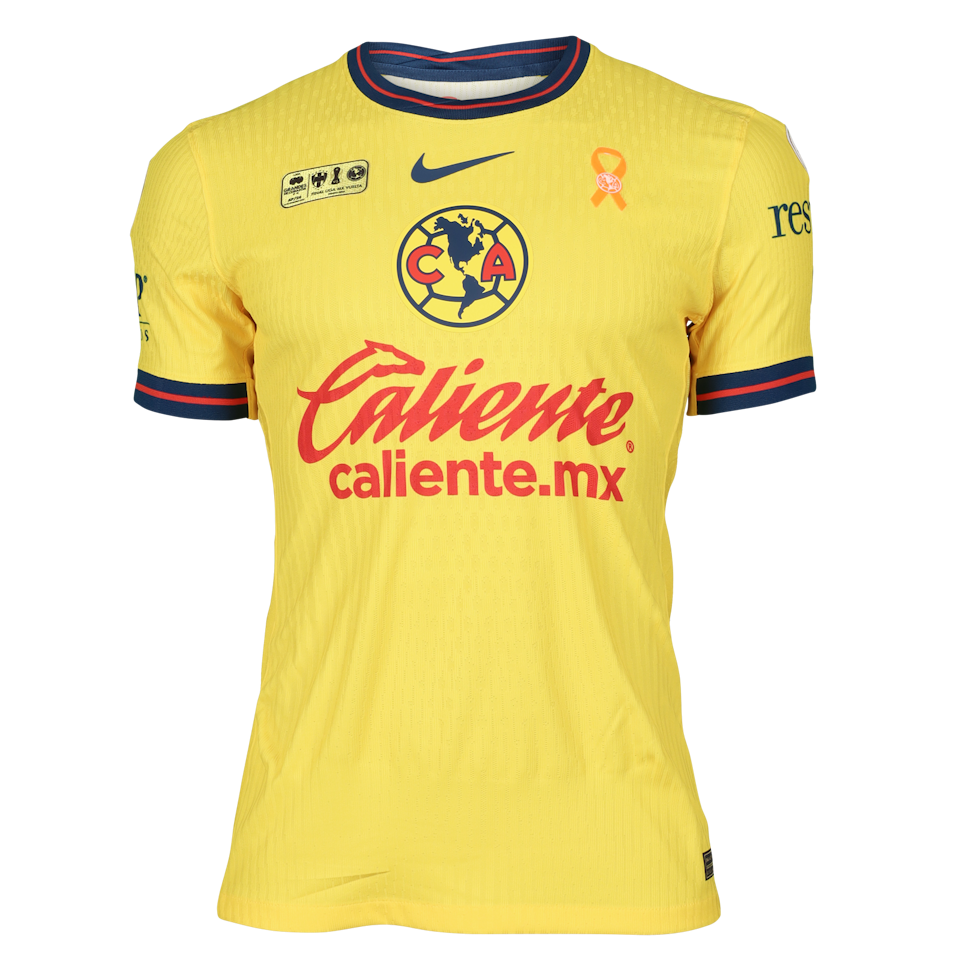 Cristian Calderón Club América shirt