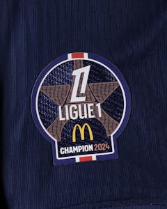 William Pacho Paris Saint-Germain shirt