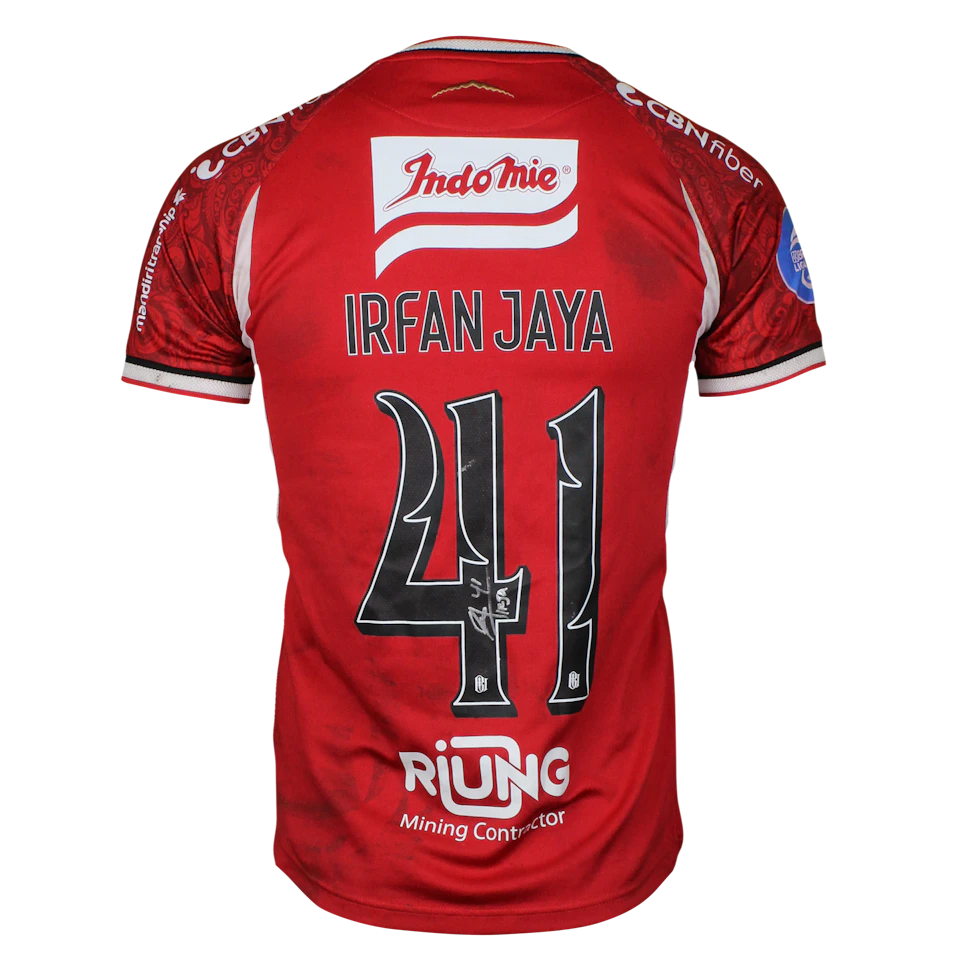 来自Bali United的Irfan Jaya球衣