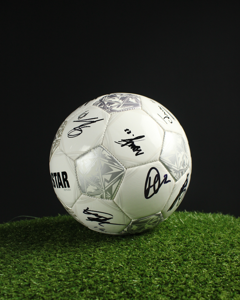 Squad Signed Ball | Telstar