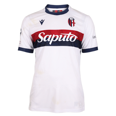 Emil Holm Bologna Fc 1909 forması