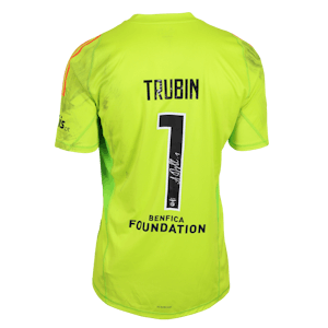 Anatolii Trubin SL Benfica shirt