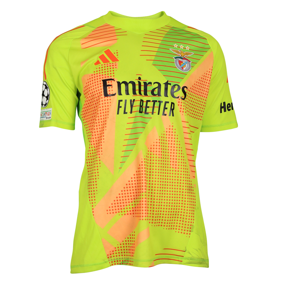 Anatolii Trubin SL Benfica shirt