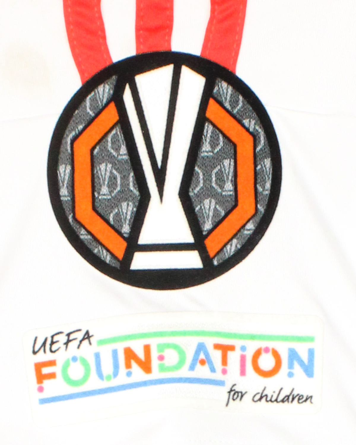 Emirhan Topçu Beşiktaş JK shirt