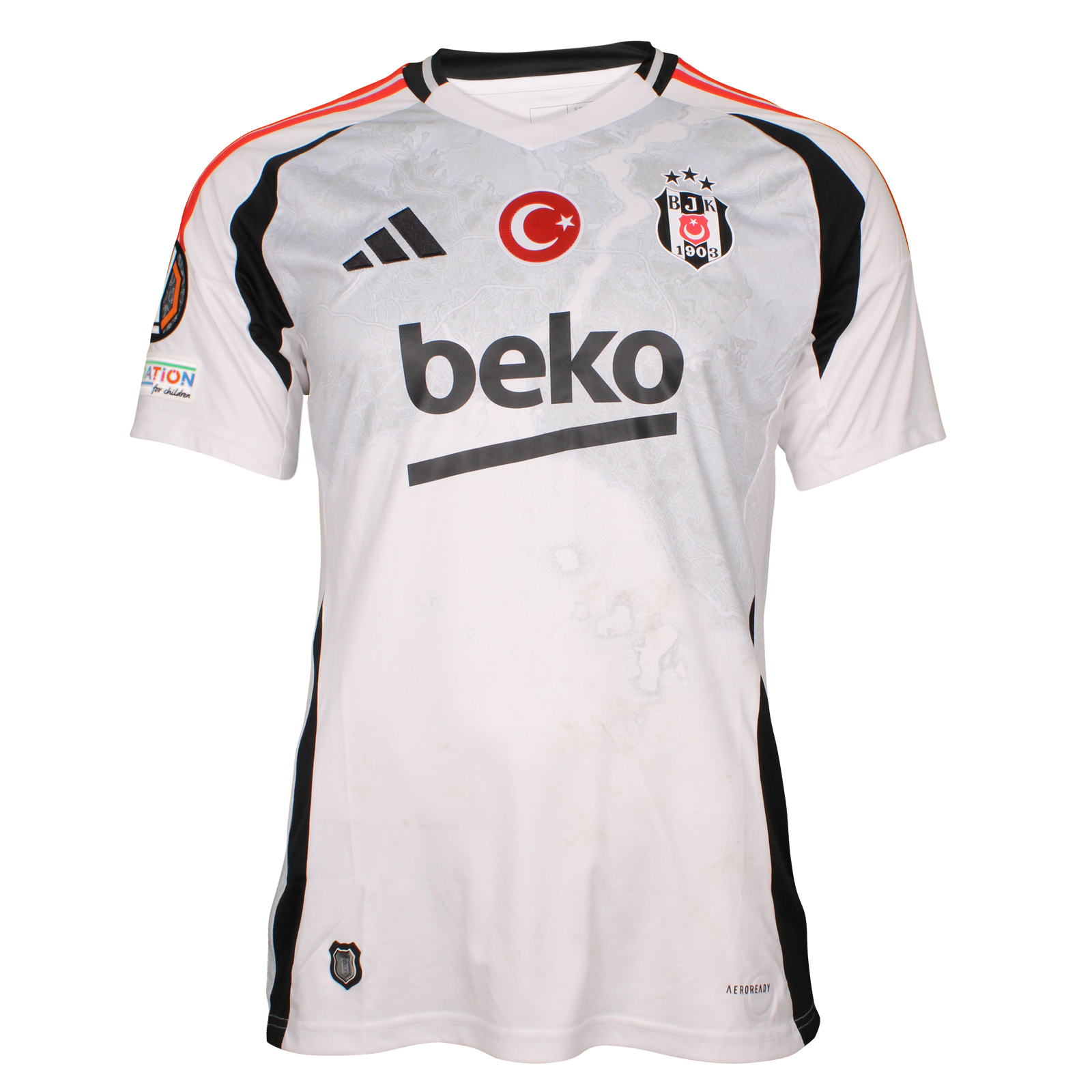 Ernest Muçi Beşiktaş JK shirt