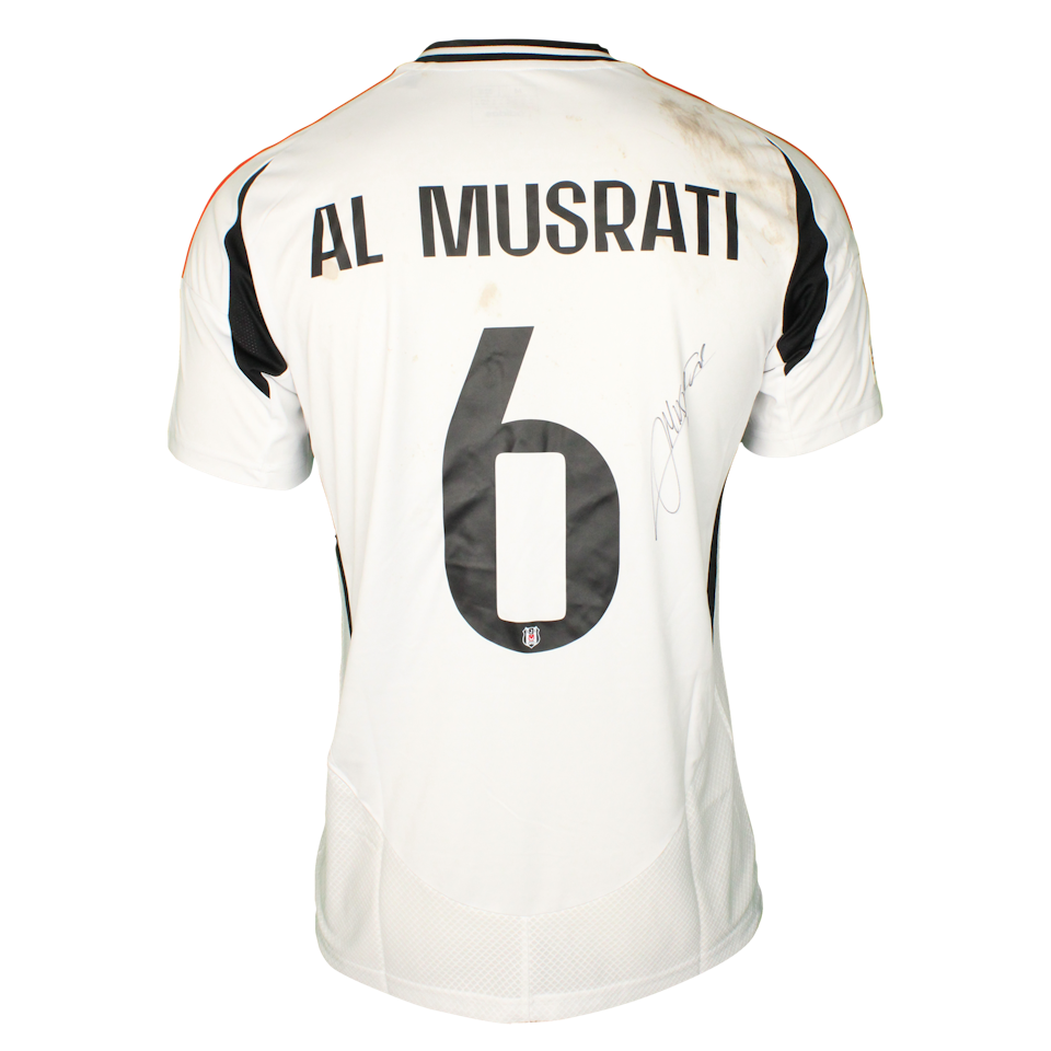 Almoatasembellah Ali Mohamed Beşiktaş JK shirt