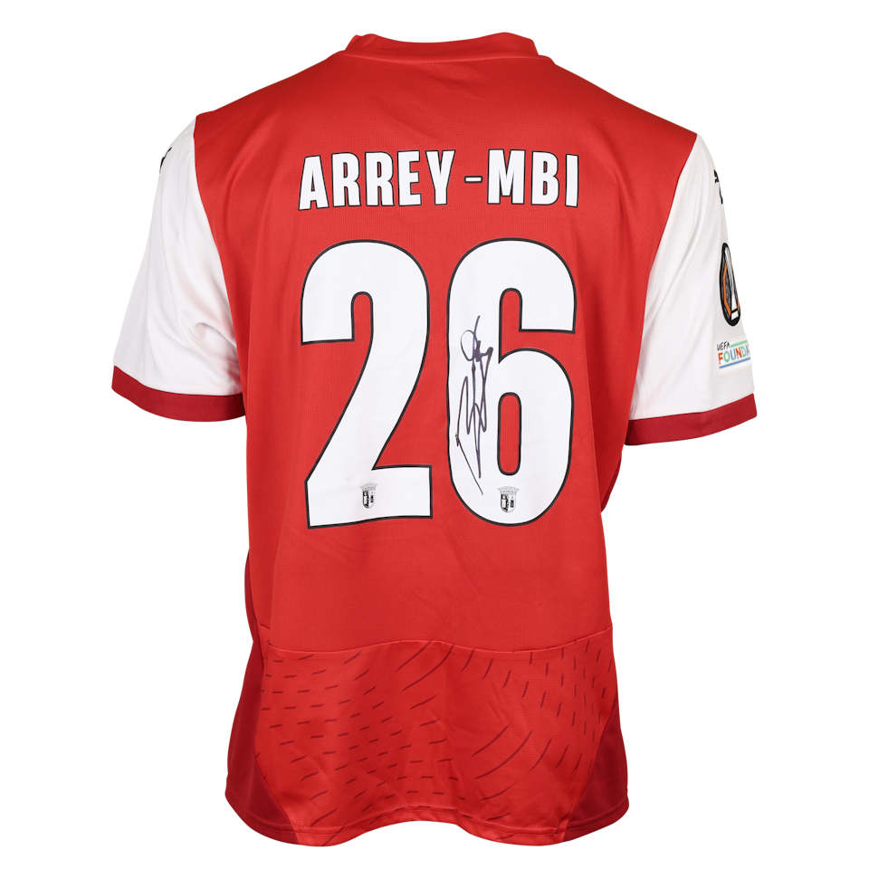 Bright Akwo Arrey-Mbi SC Braga shirt
