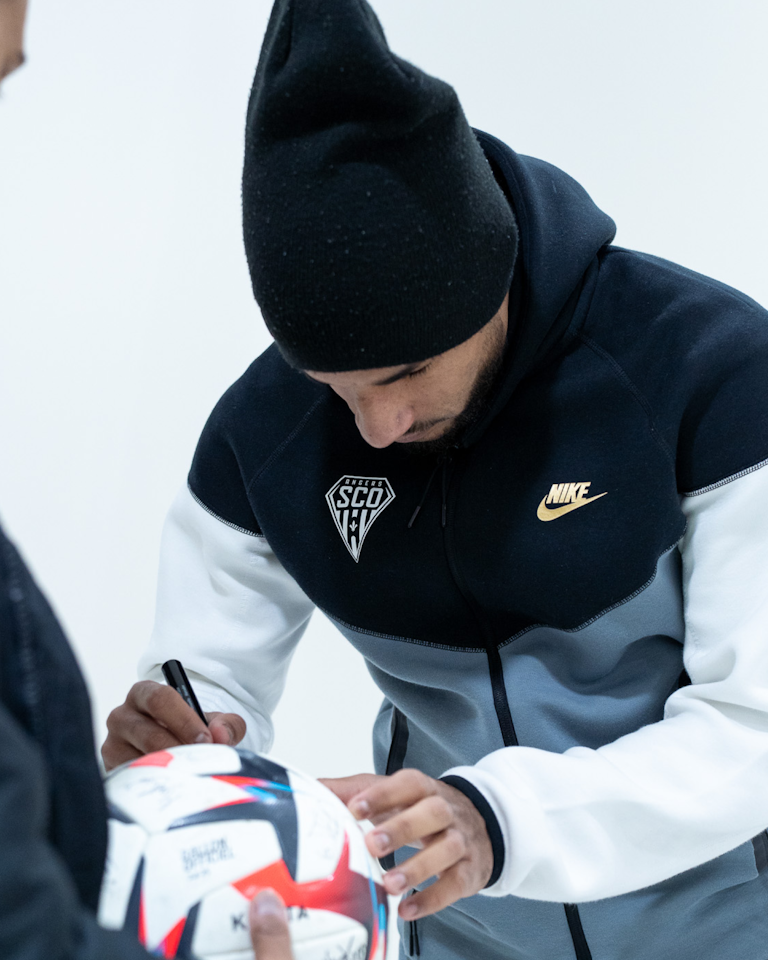 Angers SCO vs AJ Auxerre | Limited Edition Match Ball