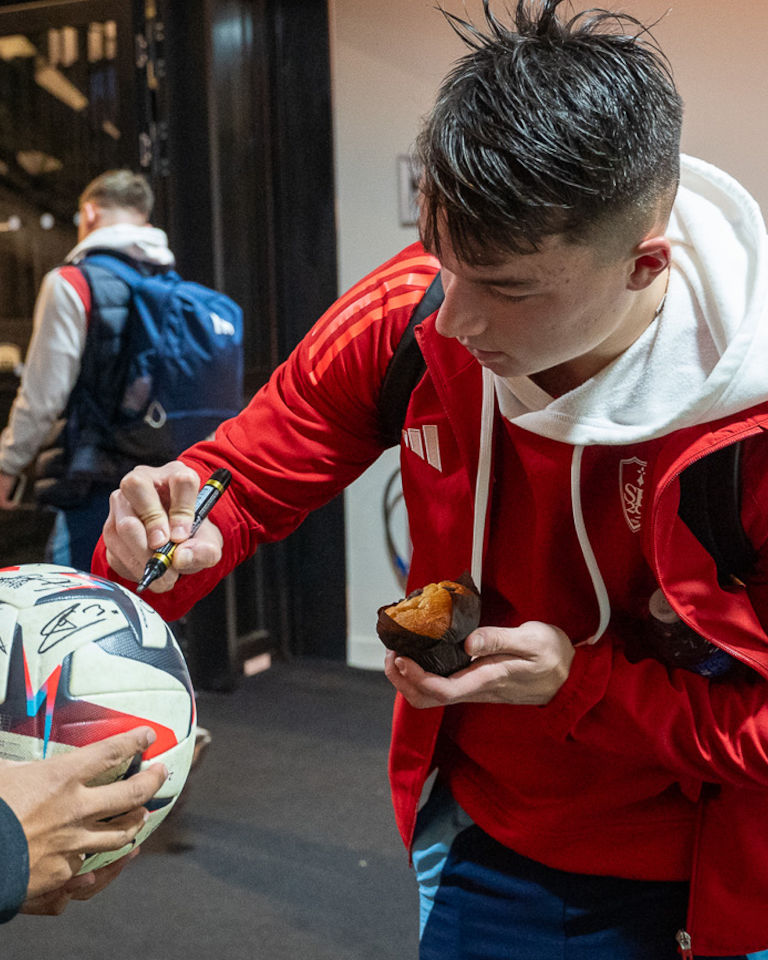 Angers SCO vs Stade Brestois 29 | Limited Edition Match Ball