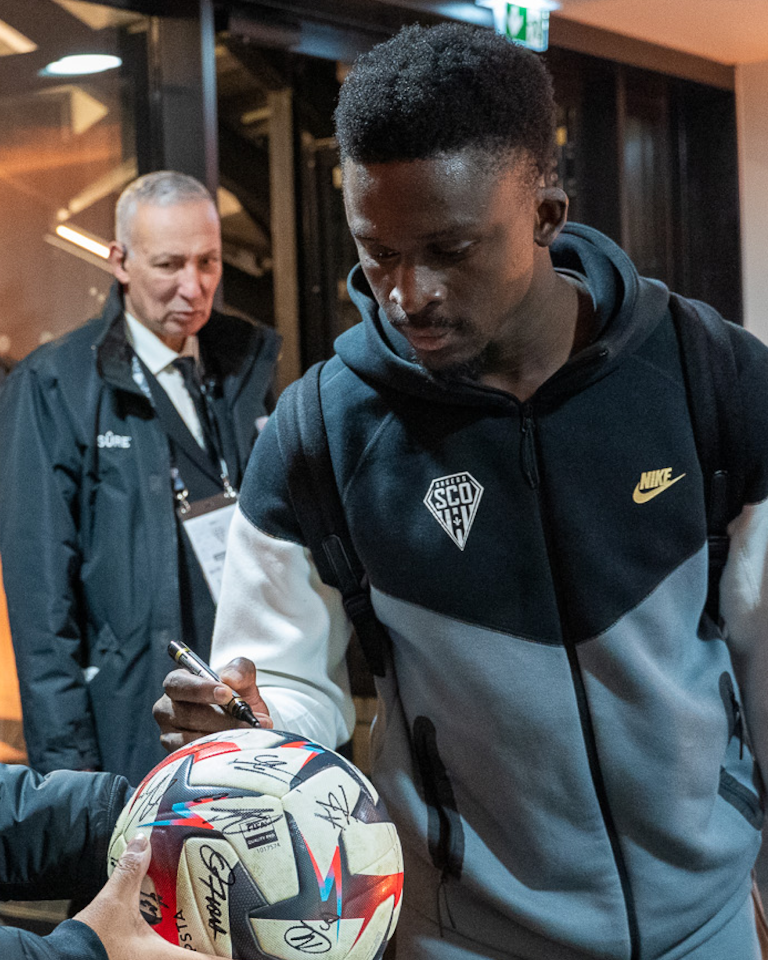 Angers SCO vs Stade Brestois 29 | Limited Edition Match Ball