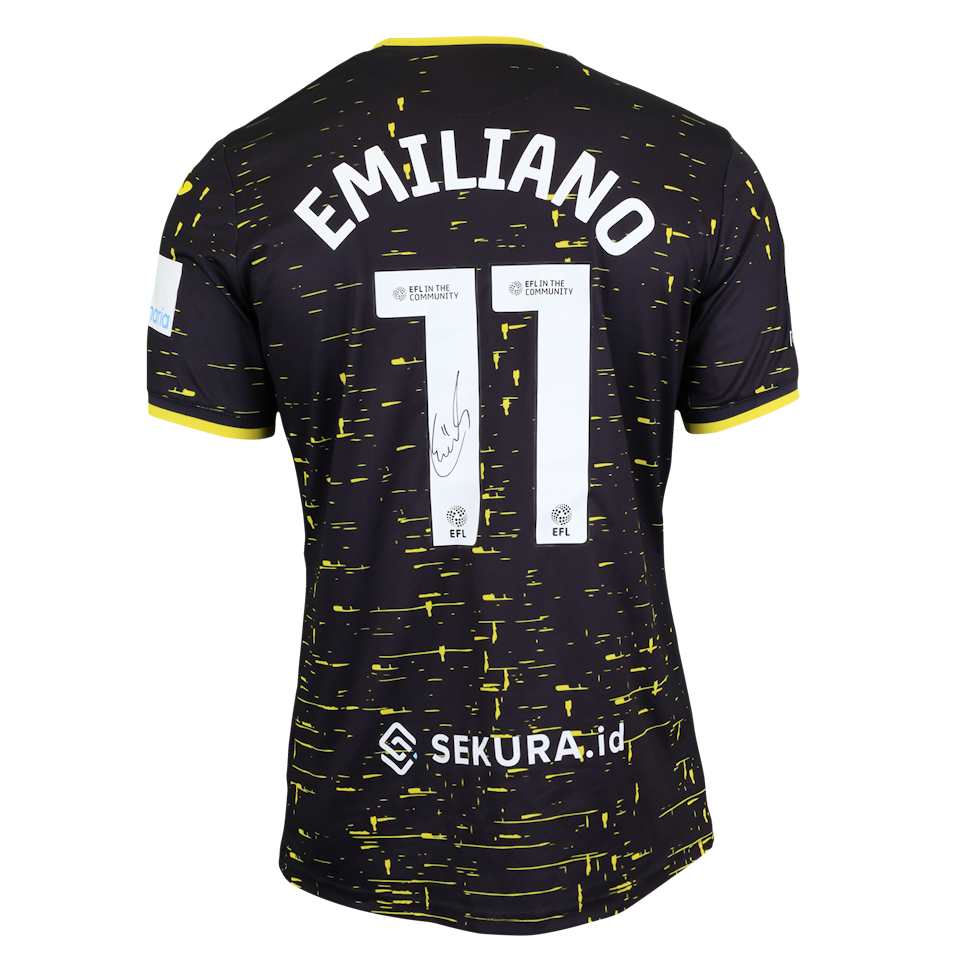 Emiliano Marcondes Camargo Hansen Norwich City shirt