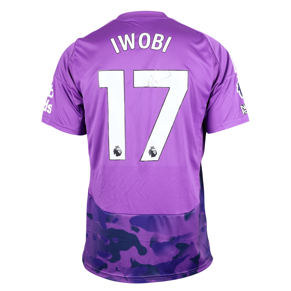 Alex Iwobi Fulham shirt