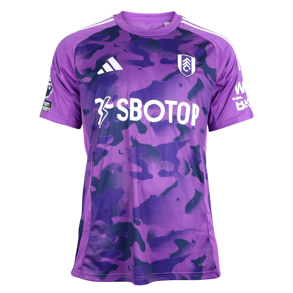Alex Iwobi Fulham shirt