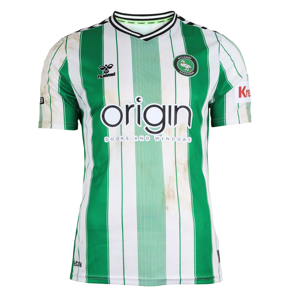 Daniel Udoh Wycombe Wanderers shirt