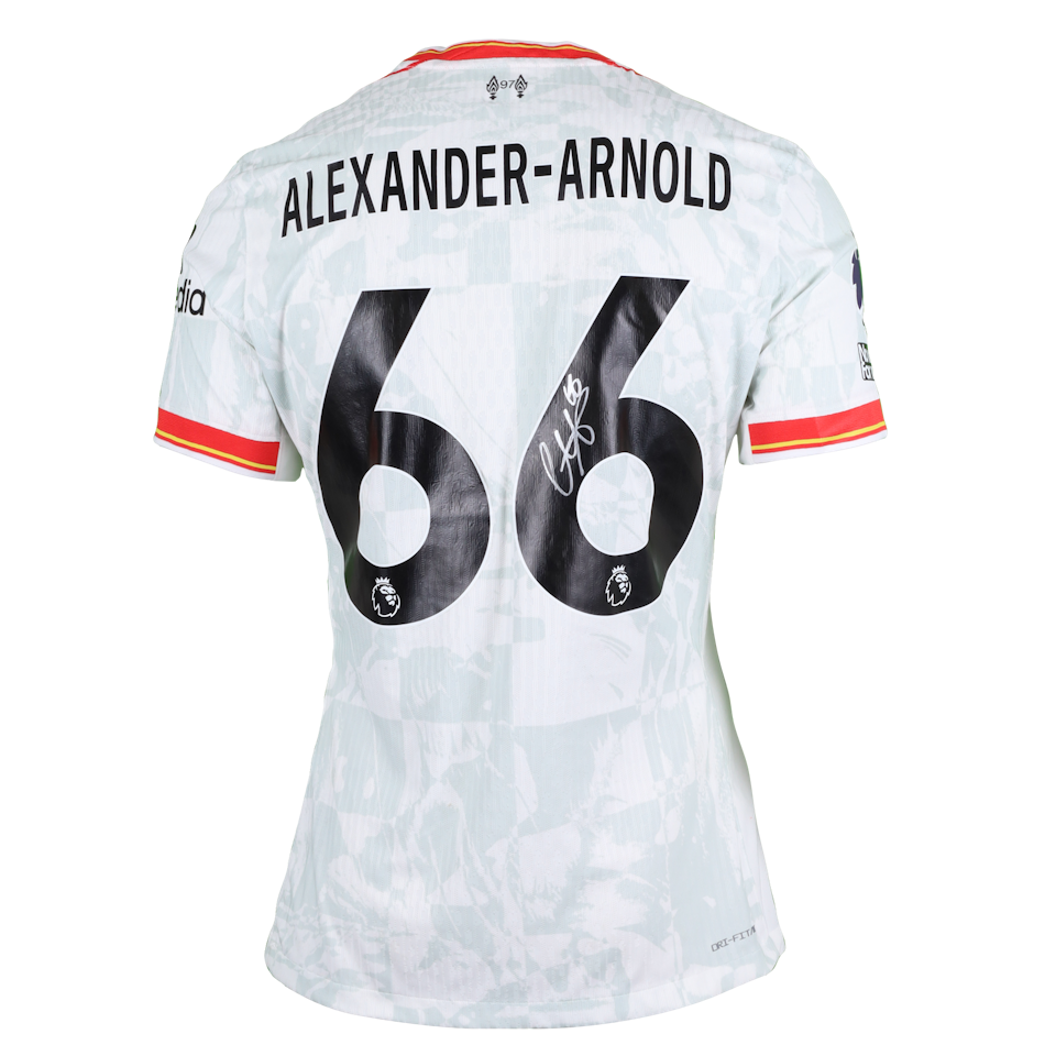 Trent Alexander-Arnold  Liverpool shirt