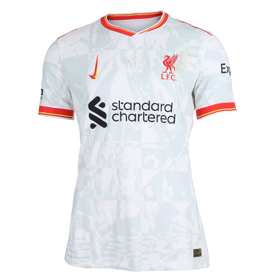 Ryan Gravenberch Liverpool shirt