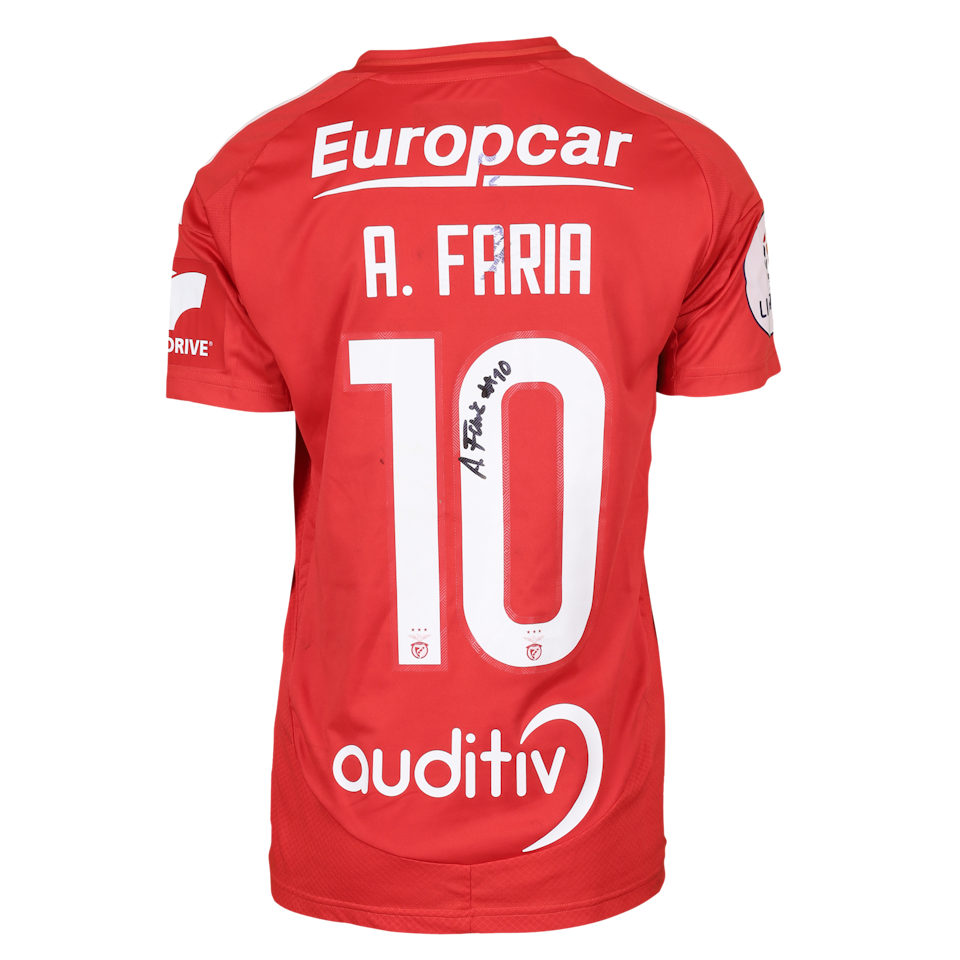 Andreia Faria SL Benfica W shirt