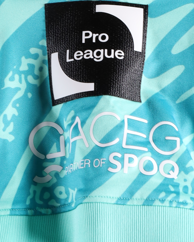 Mike Penders KRC Genk shirt