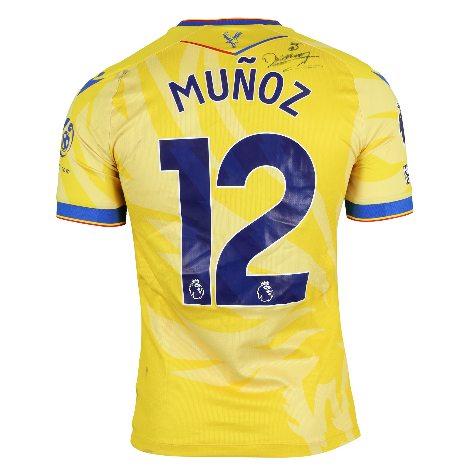 Daniel Muñoz Crystal Palace shirt