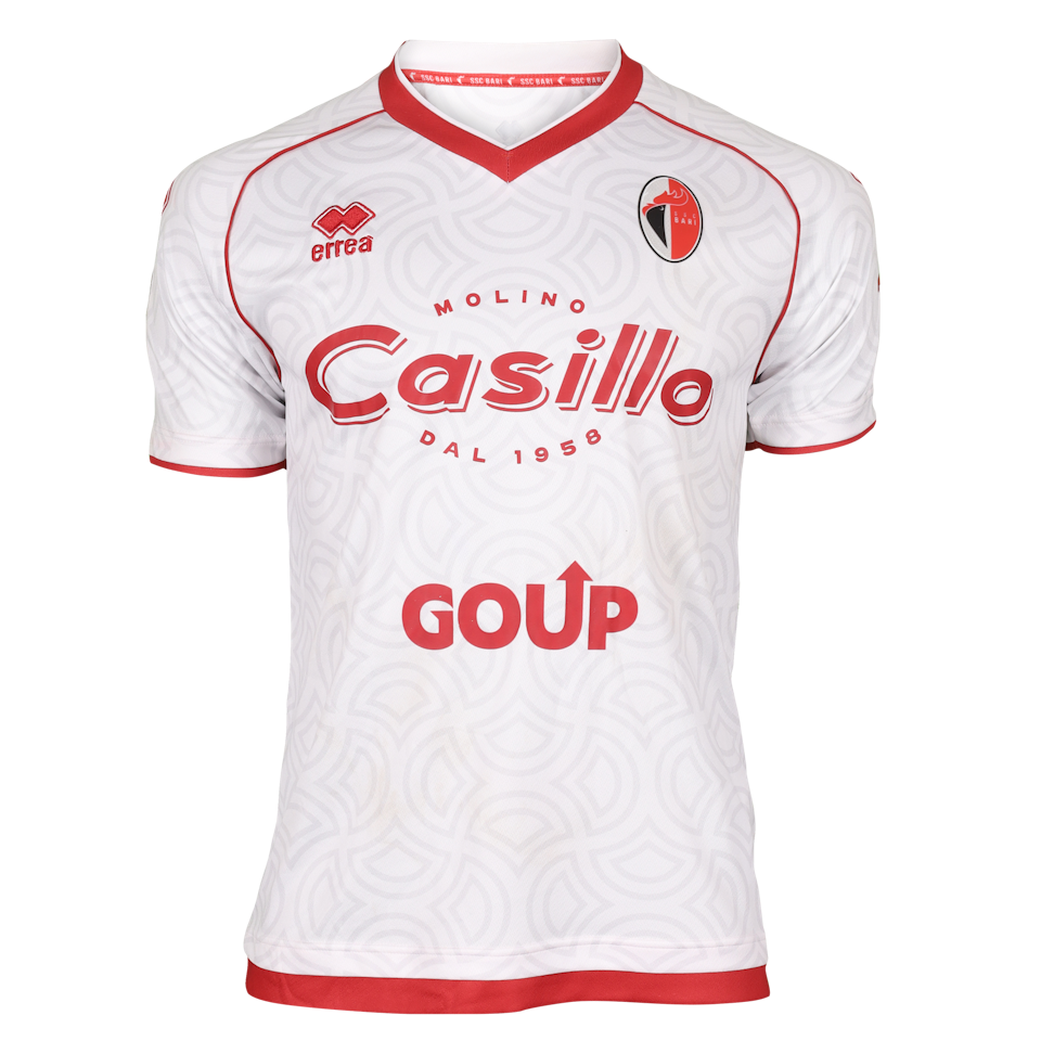 Ahmad Benali S.S.C. Bari shirt